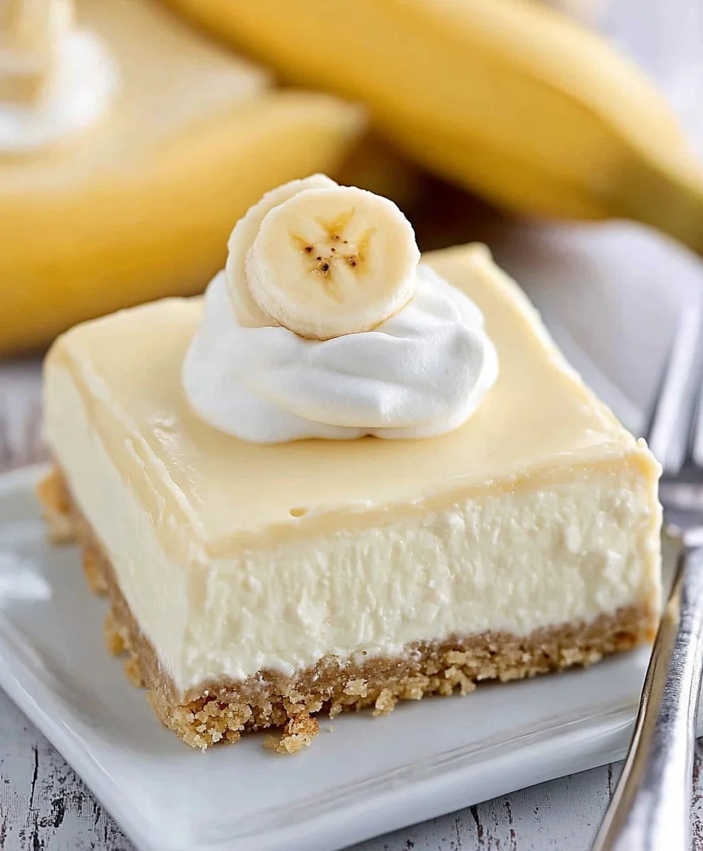 Banana Cream Cheesecake Bars