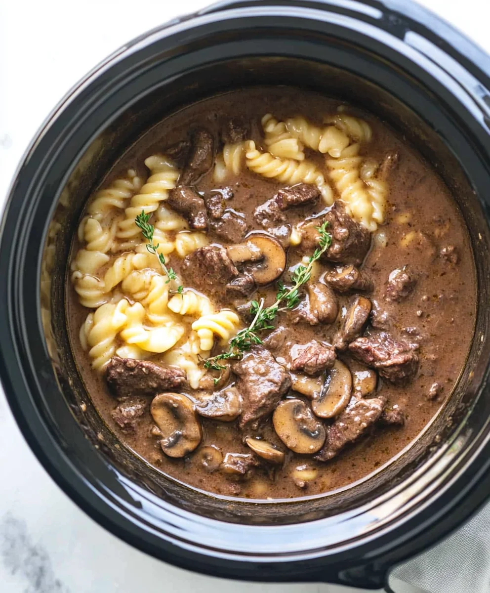Slow Cooker Creamy Beef Stroganoff