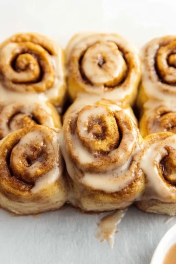 Banana Bread Cinnamon Rolls
