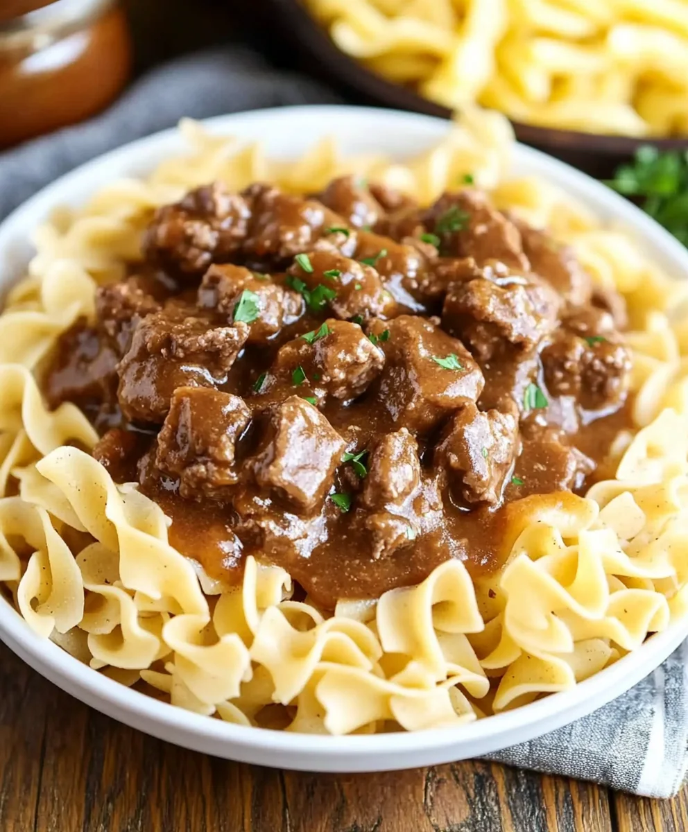Slow Cooker Beef and Noodles