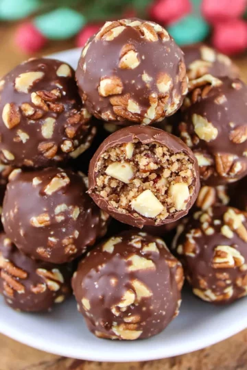 Pecan Pie Balls (No-Bake)