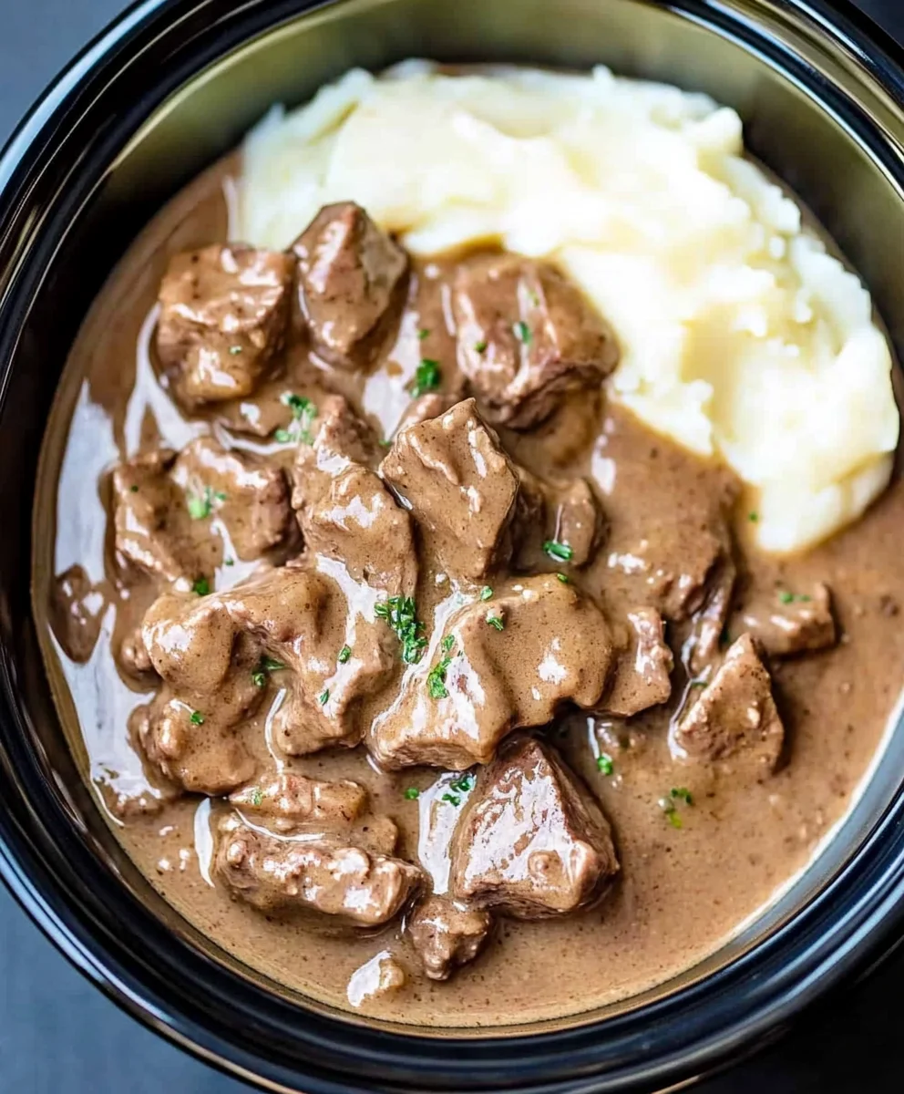 Slow Cooker Beef Tips with Gravy